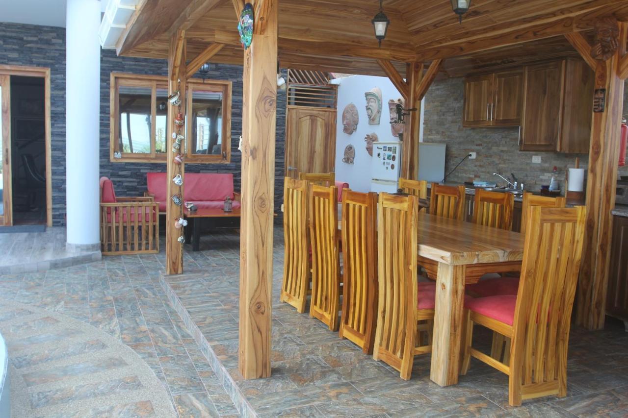 El Ocaso Oceanfront Apartment Canoa Kültér fotó